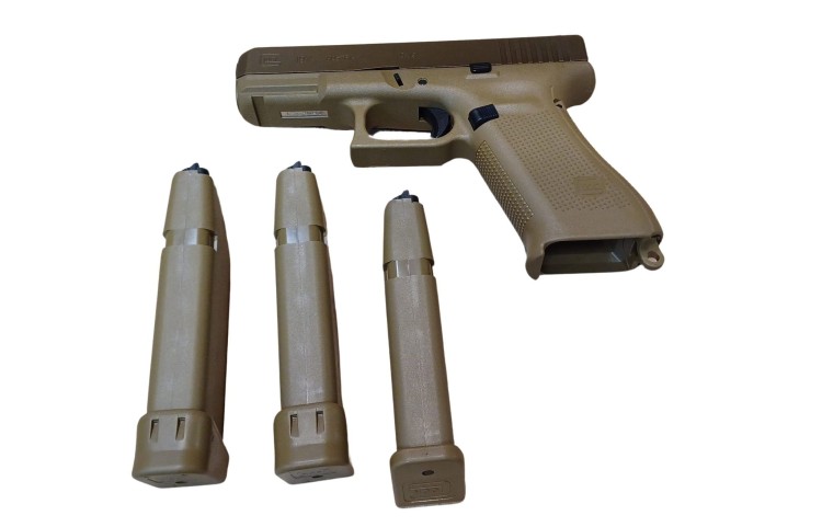 g19x3.jpg