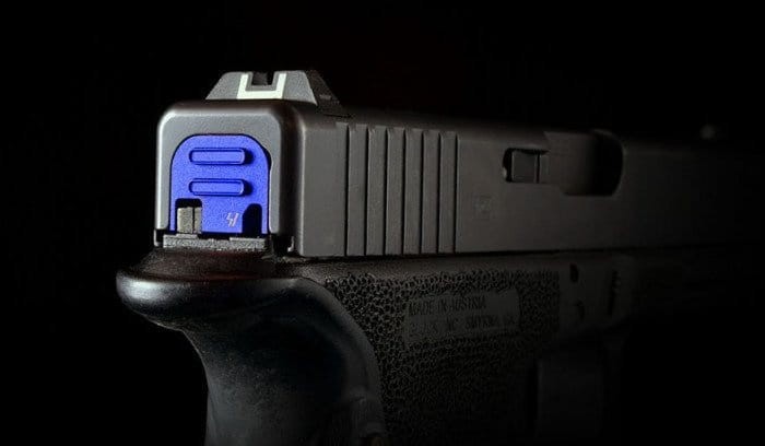 pol_pl_Strike-Industries-Plytka-oporowa-zamka-Glock-Niebieski-SI-GSP-V2-BLUE-16975_3.jpg