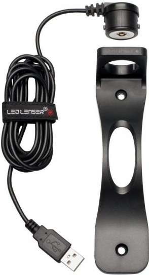 latarka-reczna-ledlenser-p5r-black-gift-box2