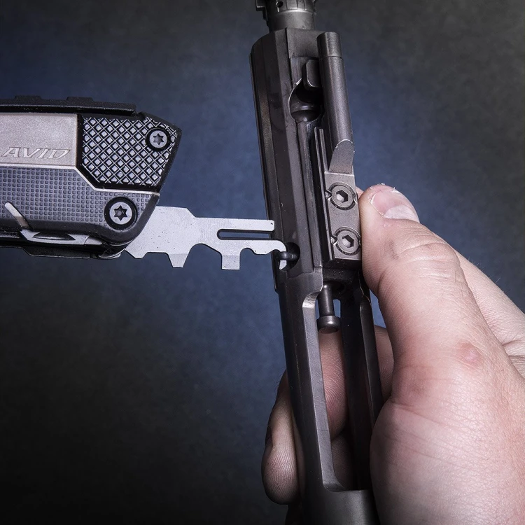 pol_pl_Multitool-do-konserwacji-broni-AR-Real-Avid-Gun-Tool-Pro-AR-15-AVGTPROAR-28091_12.jpg